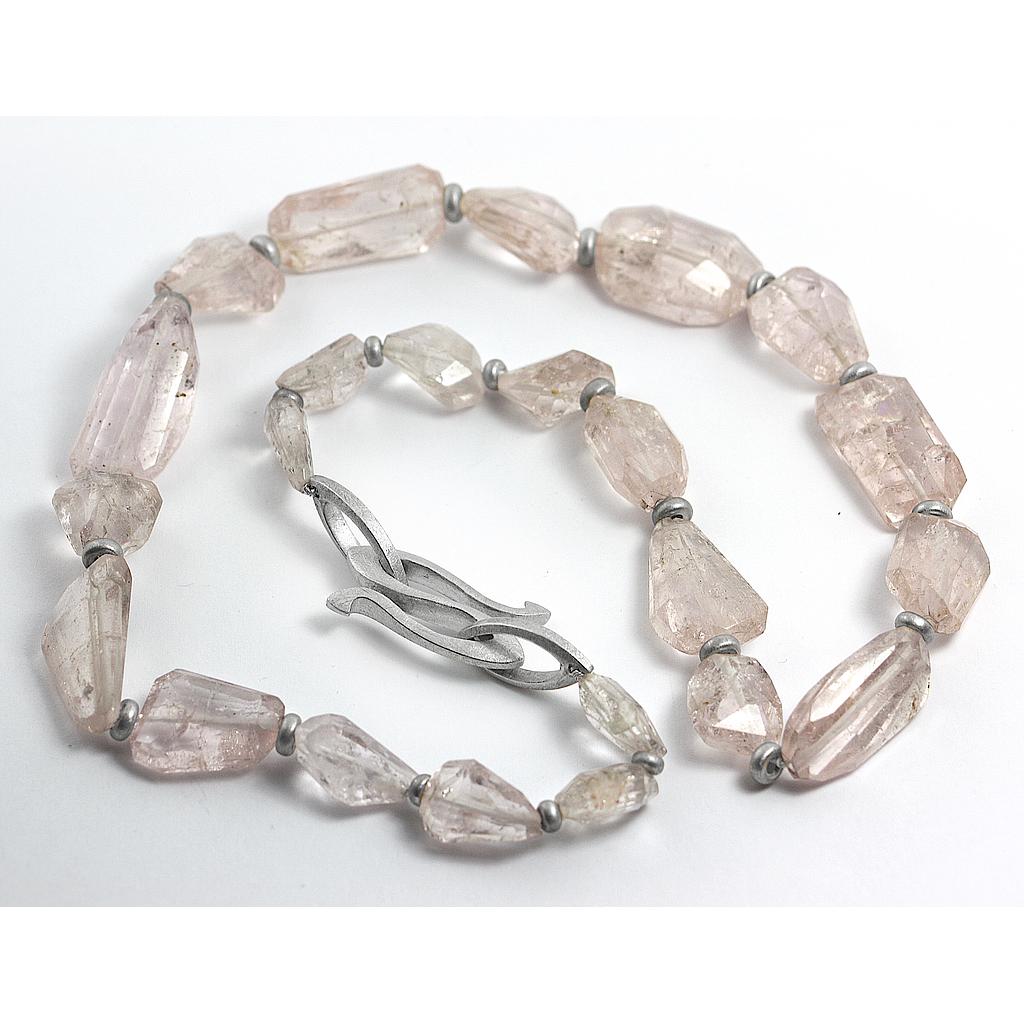 Steinkette 1063 Morganit  (VK 1.740,-€) - Angebot abzüglich 35% Aktion