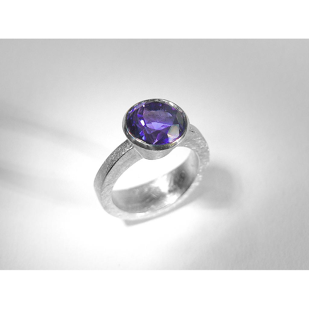 Ring 551 Amethyst (VK 640,-€) - unser Angebot abzüglich 35% Aktion