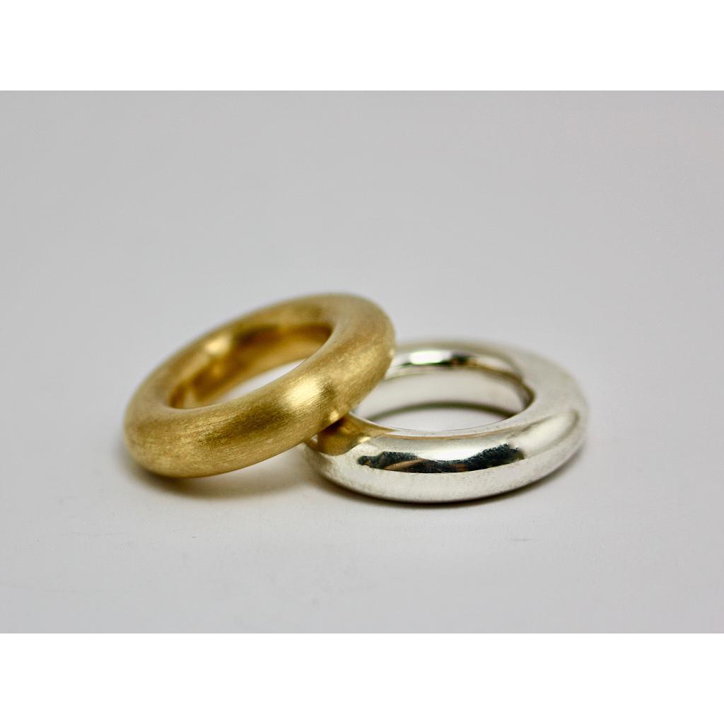 Ring 578