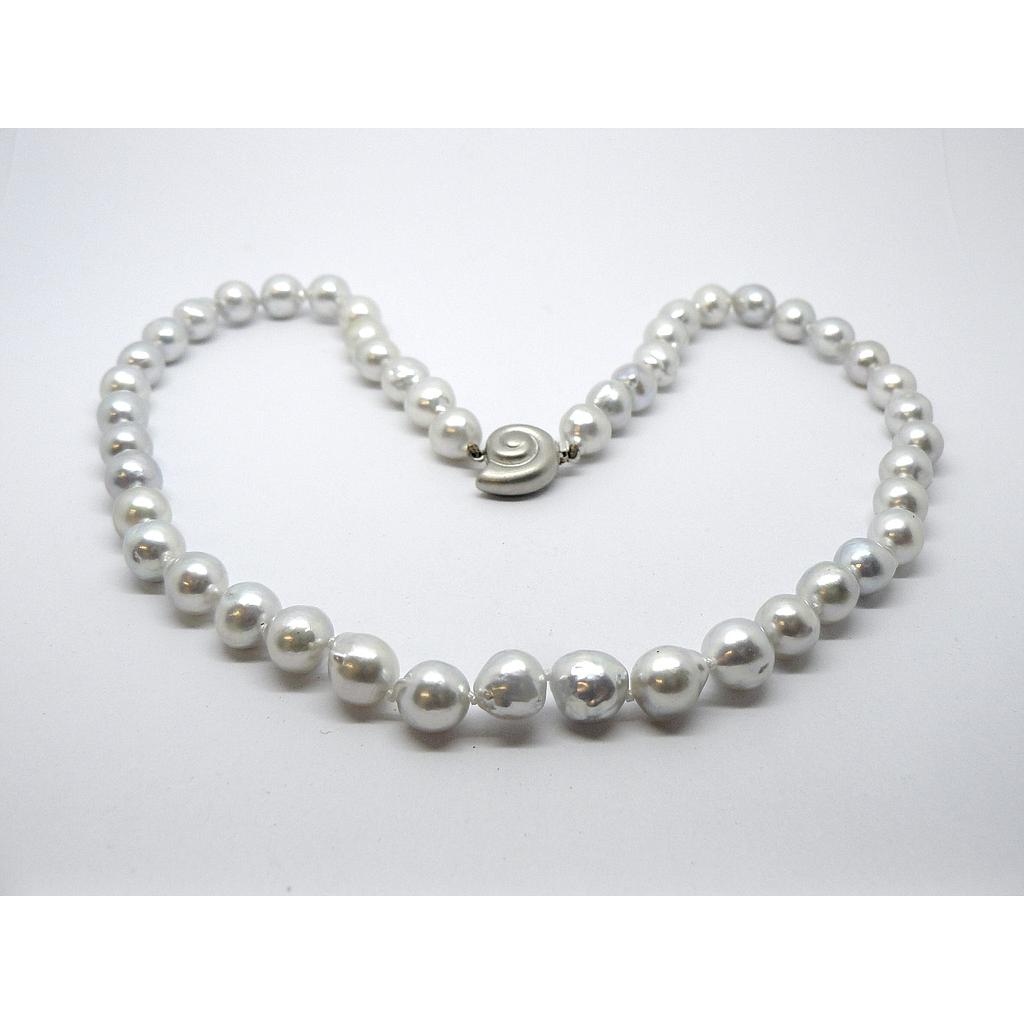 Perlenkette Akoja 999