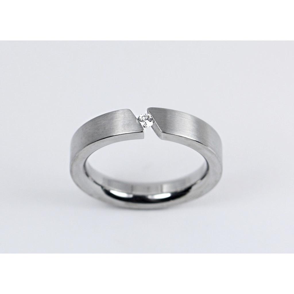 Ring 399 Edelstahl Brillant (VK 360,-€) - unser Angebot abzüglich 35% Aktion